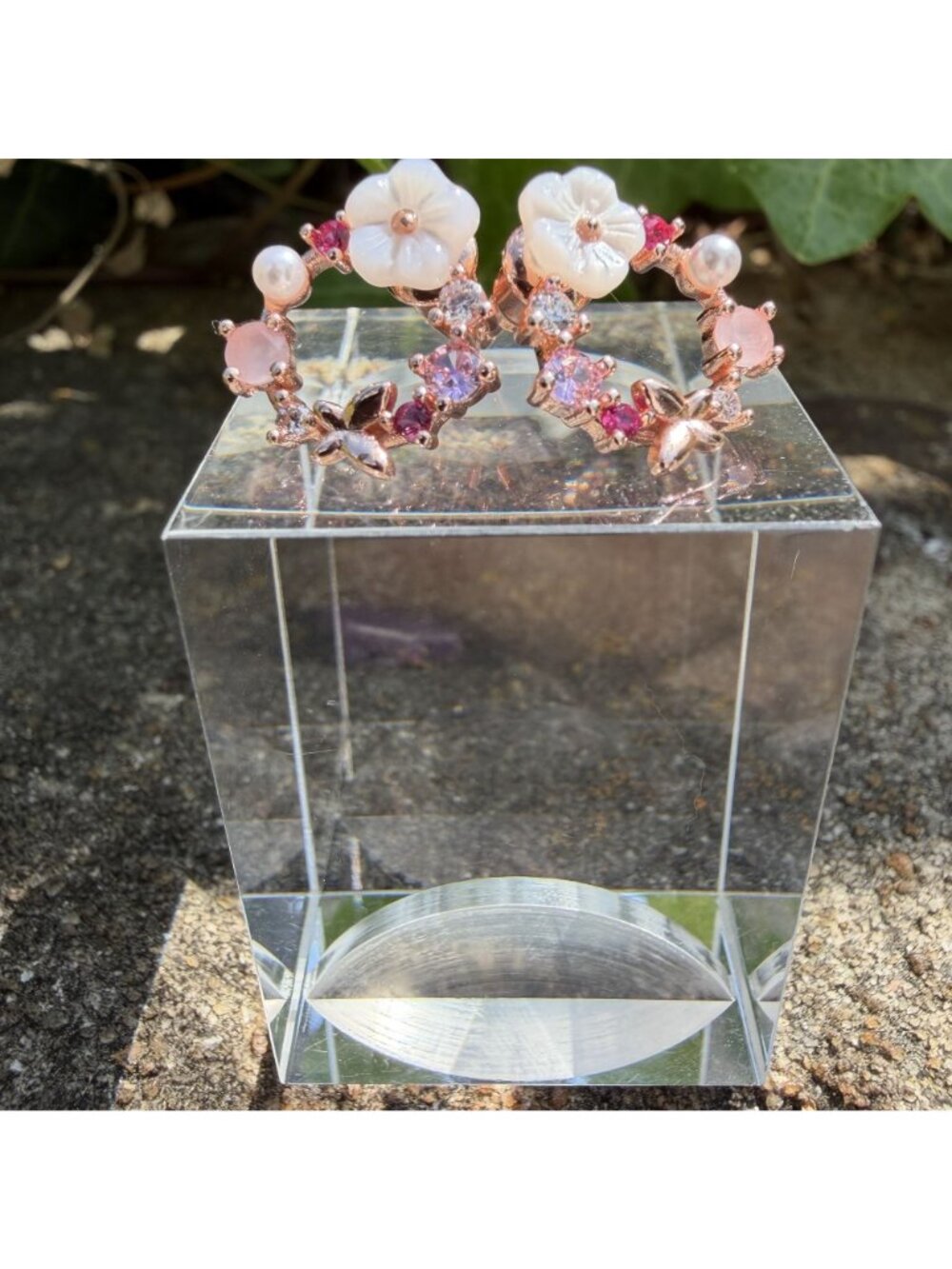 Ramla Flower Stud Earrings 18K Rose Gold Plated Gemstone Shell Pink Spring NEW - Picture 8 of 12